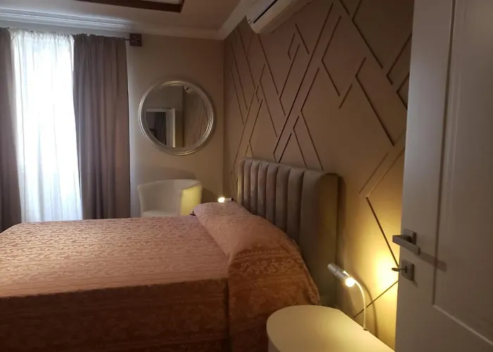 Lejlighedshotel Art Gallery 1 Tirana