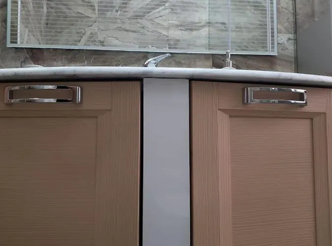 Art Gallery 1 4* تيرانا